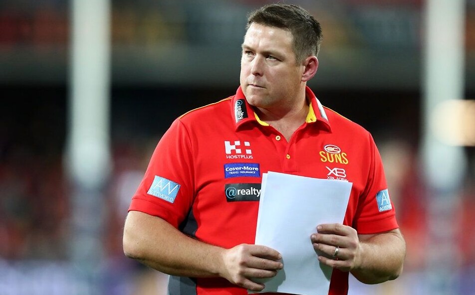 Suns Consider Coaching Director To Back Dew S Development