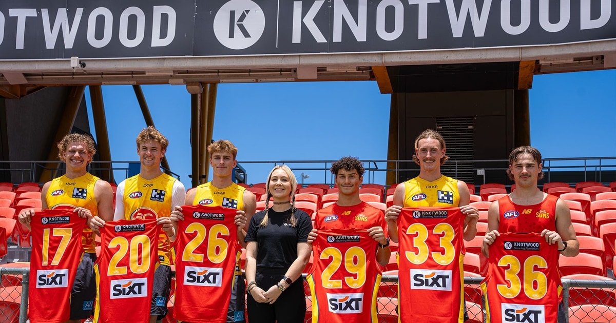 Knotwood helps announce 2024 guernsey numbers